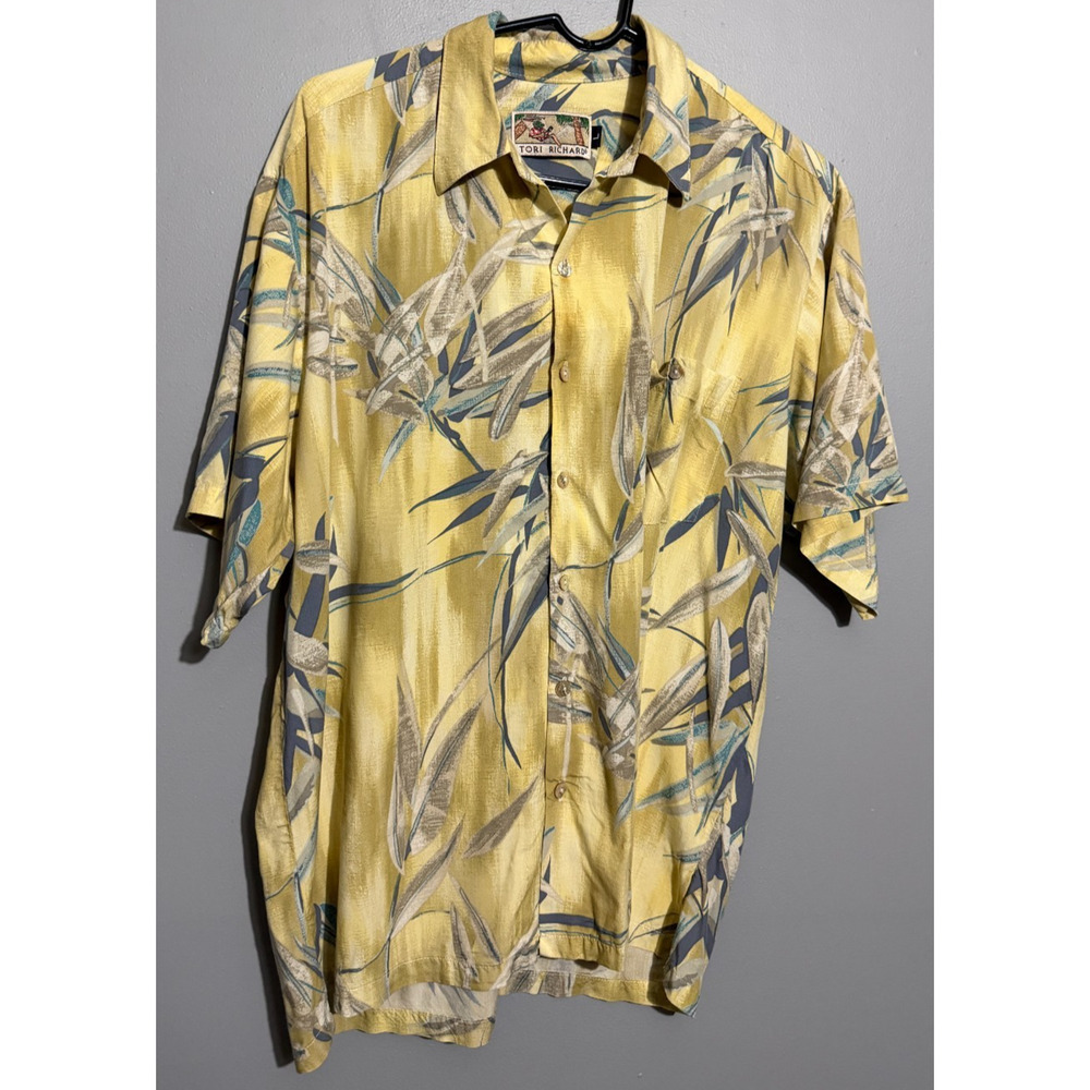 Tori Richard Mens L Hawaiian Shirt Yellow Bamboo Tropical Aloha Button Up
